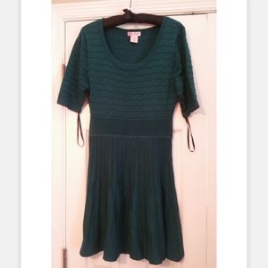Candie's sweater dress, Large, Forest Green
